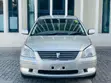 Toyota Premio 2004 Nyeupe - 2