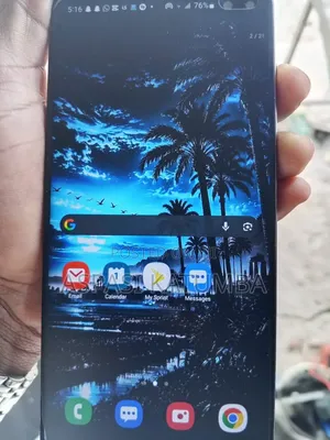 Samsung Galaxy S10 Plus 128GB Nyeusi (Refurbished)