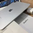 Apple iPad Pro 11" (2022) 512GB Silver - 3