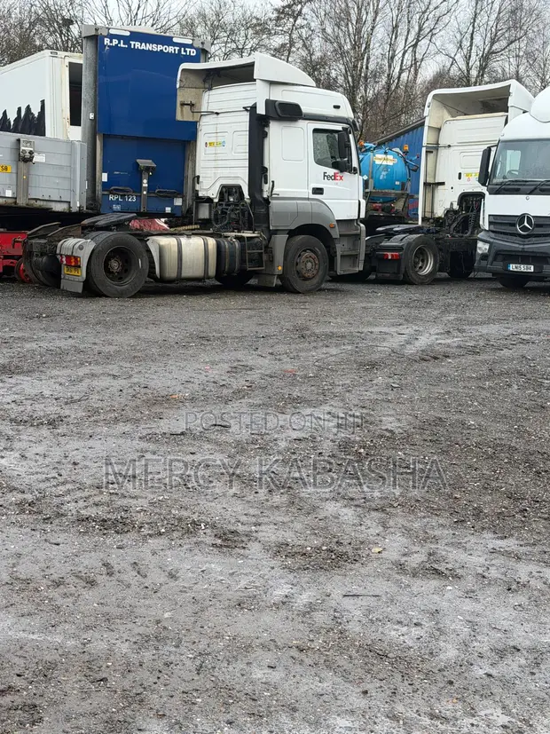 Mercedes-Benz Actros MP4 Lori (2017) - 1