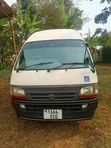 Toyota Grand HiAce 2000 - 1