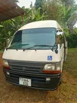 Toyota Grand HiAce 2000 - 2