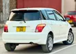 Toyota IST 2005 Nyeupe - 3