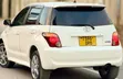 Toyota IST 2005 Nyeupe - 5