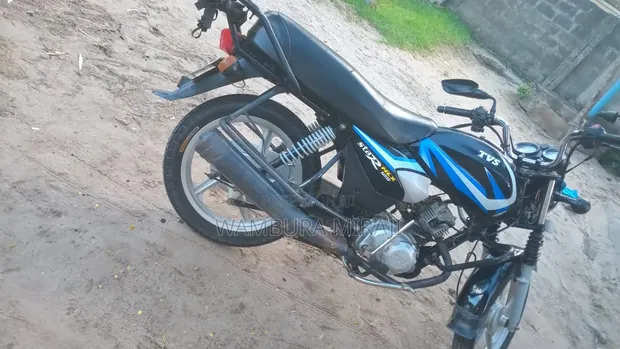 TVS HLX 125 2025 Black - 1