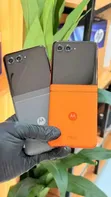 Motorola Razr 50 256GB Gray - 1