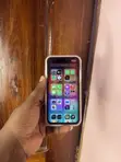 Apple iPhone 11 128GB White (Used) - 4