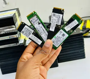 Simpletek M.2 NVMe SSD 256GB Mpya Kabisa