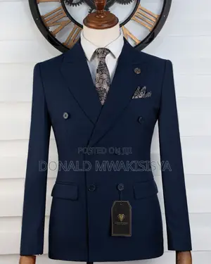 Suti ya Carlos Cardini Navy Double-Breasted - Vifungo 6 na Tie Set