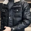 Jaketi la Versace Nyeusi la Faux-Leather lenye Kola ya Sherpa - 3