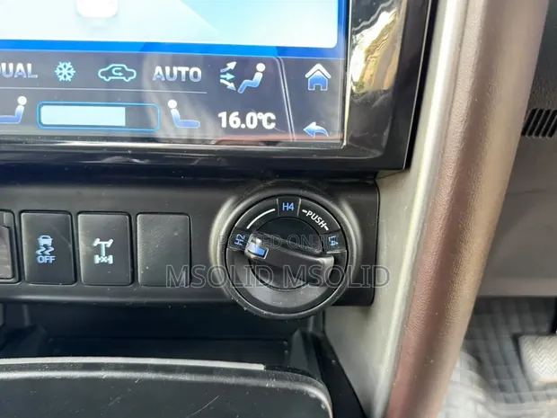 Toyota Fortuner 2023 - Gray - 1