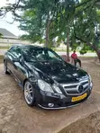 Mercedes-Benz E350 2011 Nyeusi - 1