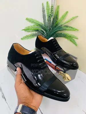Vi vya Oxford vya Wanaume - Nyeusi, Ngozi ya Patent & Suede - Gucci