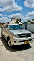 Toyota Hilux 2.5 Cab Pickup 2005 Silver - 2