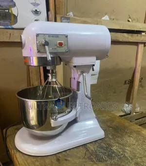 Commercial B5 Stand Mixer - Uwezo wa Lita 5 / 2.5kg
