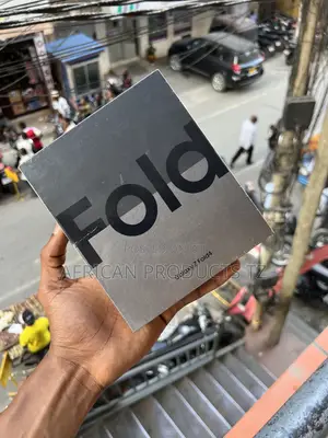 Samsung Galaxy Z Fold4 256GB Mpya Nyeusi