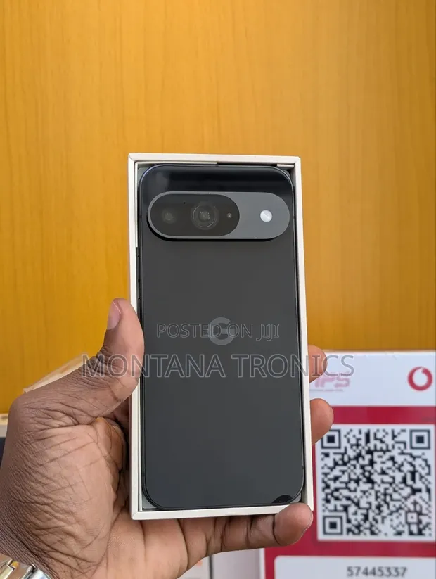 Google Pixel 9 128GB Black - 1