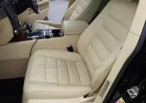 Volkswagen Touareg 2007 Nyeusi