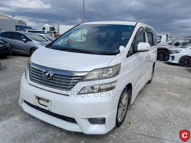 Toyota Vellfire V 2.4 FWD 7-Seater 2009 Nyeupe - 1