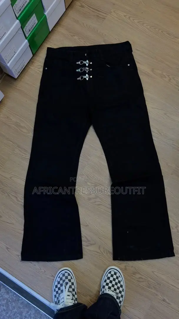 Bluu na Nyeusi Denim Jeans - Wide-Leg, Hook and Eye Closure - 1