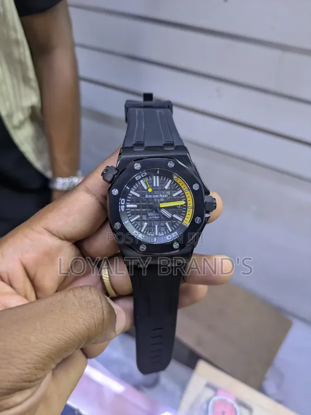 Audemars Piguet Royal Oak Offshore Diver - 1
