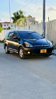Toyota Wish 2004 Nyeusi - 2