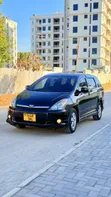 Toyota Wish 2004 Nyeusi - 3