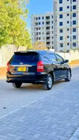 Toyota Wish 2004 Nyeusi - 5
