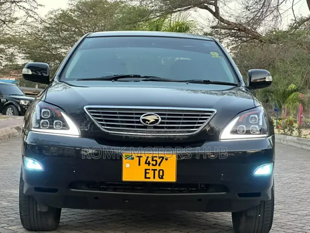 Toyota Harrier 2005 Black - 1