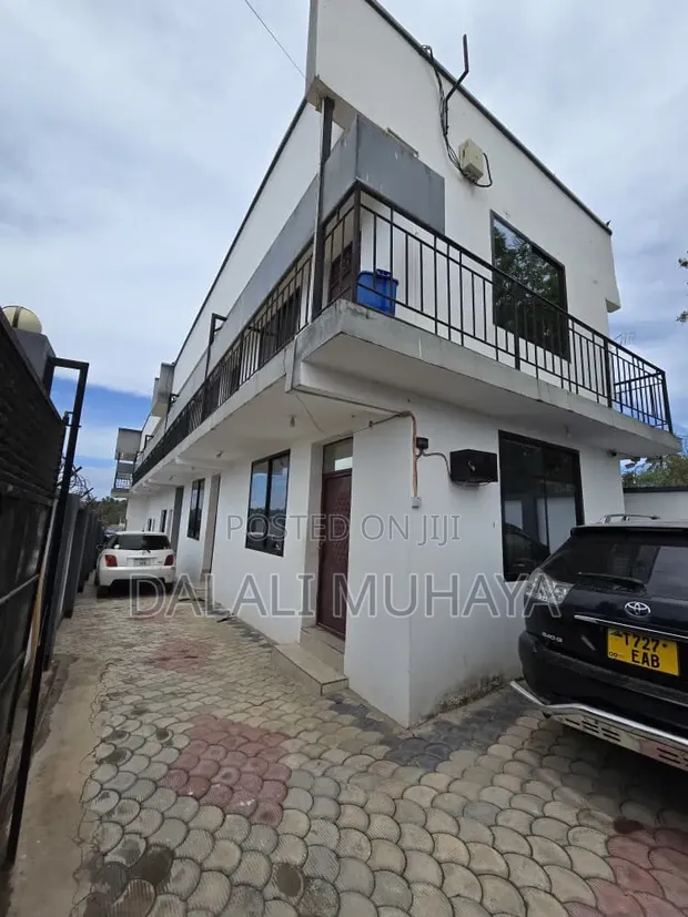 Ghorofa 10 za Kulala Kinzud Kwa Mtenga, Mbezi Beach Zinauzwa - 1