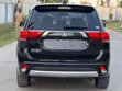 Mitsubishi Outlander PHEV 2015 Nyeusi - 2