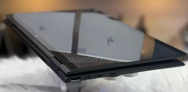 Laptop HP Elite Dragonfly x360 Gen 11 - 1