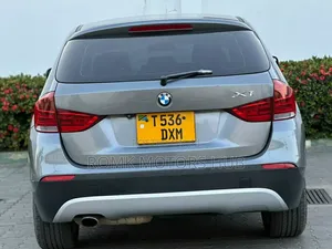 BMW X1 2011 Nyeupe