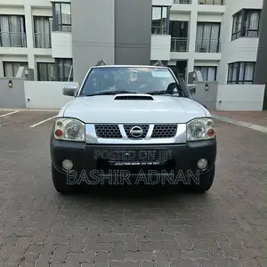 Nissan Hardbody NP300 2019 White