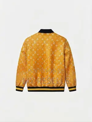 Jaketi ya Louis Vuitton ya Njano yenye Monogram ya Zip-Up