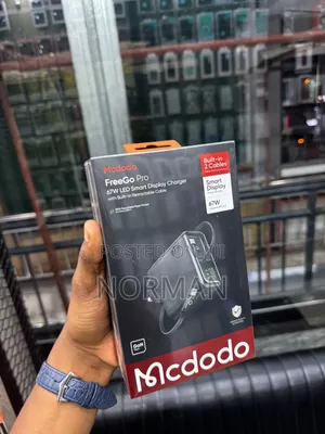 McDodo 67W LED Smart Display Charger