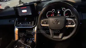 Toyota Land Cruiser GXR 2023 Diesel