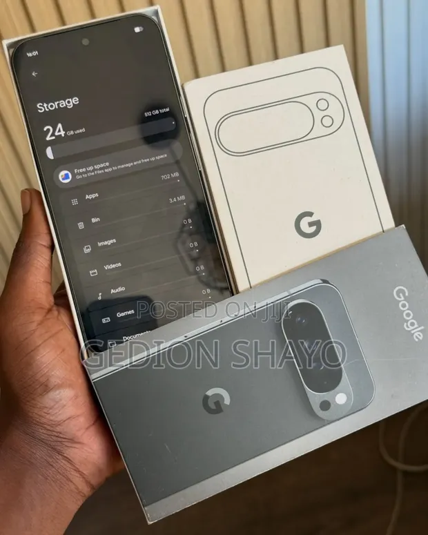 New Google Pixel 10 Pro XL 256GB Black - 1