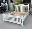 Bed 5/6 Wood, Clean Used - 2