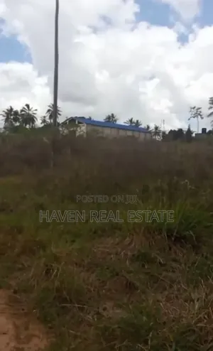 Yard na Godauni Inauzwa, Mabagala Kisemvule