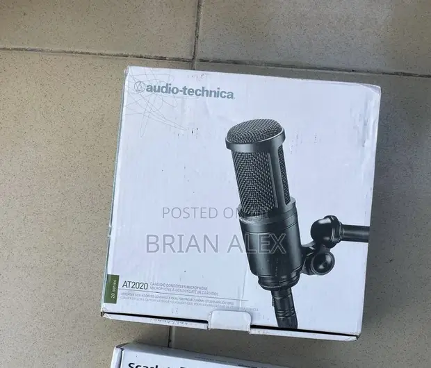Audio-Technica AT2020 Condenser Microphone (Box Imevunjwa) - 1