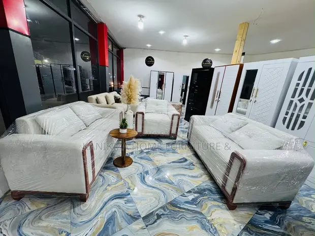Sofa Set ya Kifahari 2-2-1 - 1
