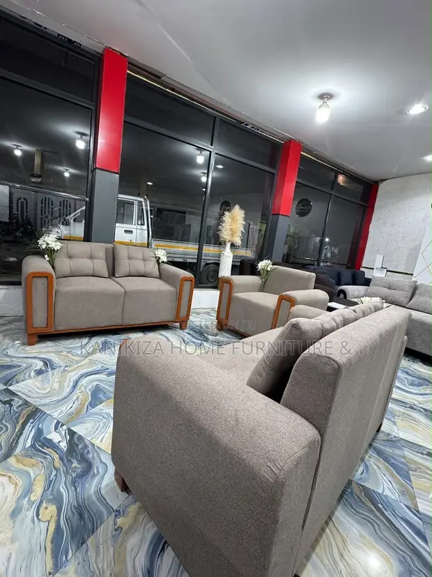 Sofa Set ya Kisasa (2+2+1) - Imara na Nzuri - 1