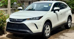 Toyota Harrier 2022 Nyeupe