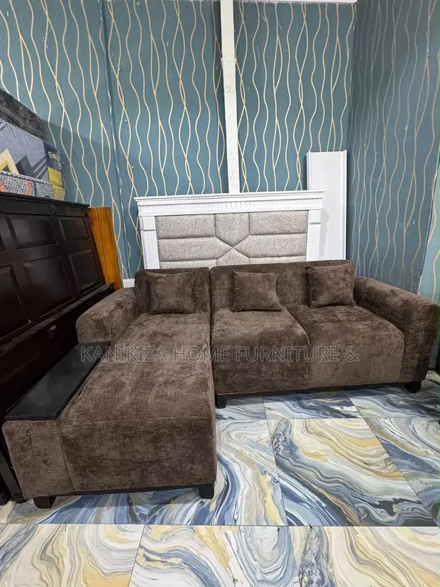 Brand New 4-Seater Sofa Set - Durable Wood & Fabric - 1