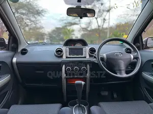 Toyota IST 2005 Gray