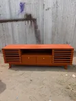 TV Showcase 5ft - Wood-Mode - 3