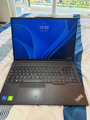 Lenovo ThinkPad X131e Laptop - Core i7, 16GB RAM, 1TB SSD