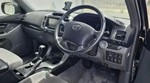 Toyota Land Cruiser Prado 2008 Nyeusi