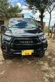 Toyota Hilux 2022 Nyeusi - 1